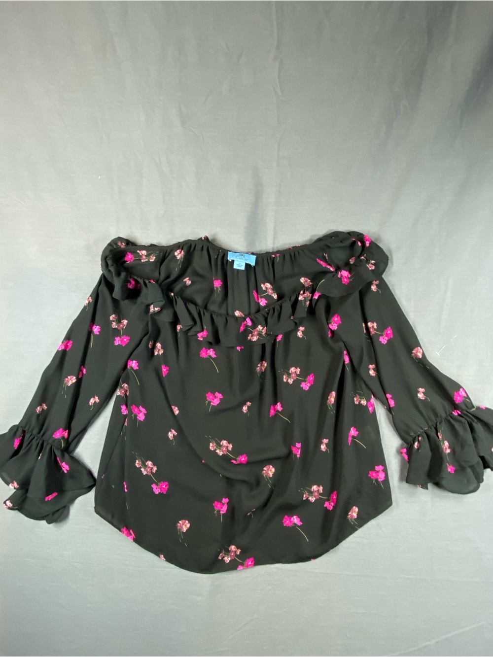 CeCe Off-Shoulder Black Floral Blouse with Ruffle Neckline